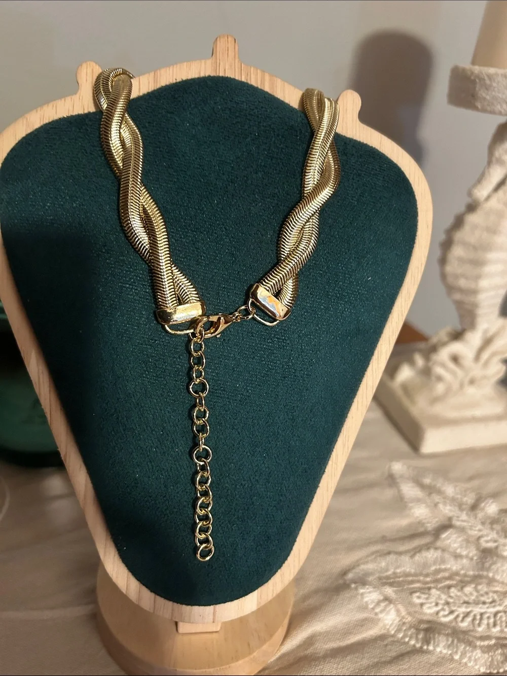 Twisted Rope Chain Necklace in 18k Gold Plating NWT - Picture 5 of 5
